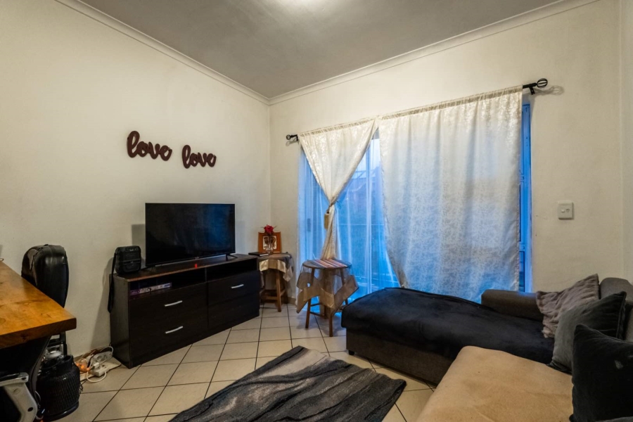 2 Bedroom Property for Sale in Kraaifontein Western Cape